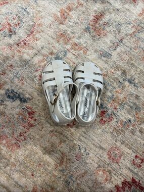 White Kids' T-Strap Fisherman Sandals with Buckle